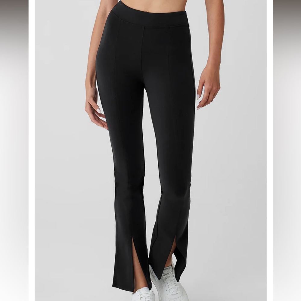 ALO Airbrush 7/8 High Waist Flutter Legging